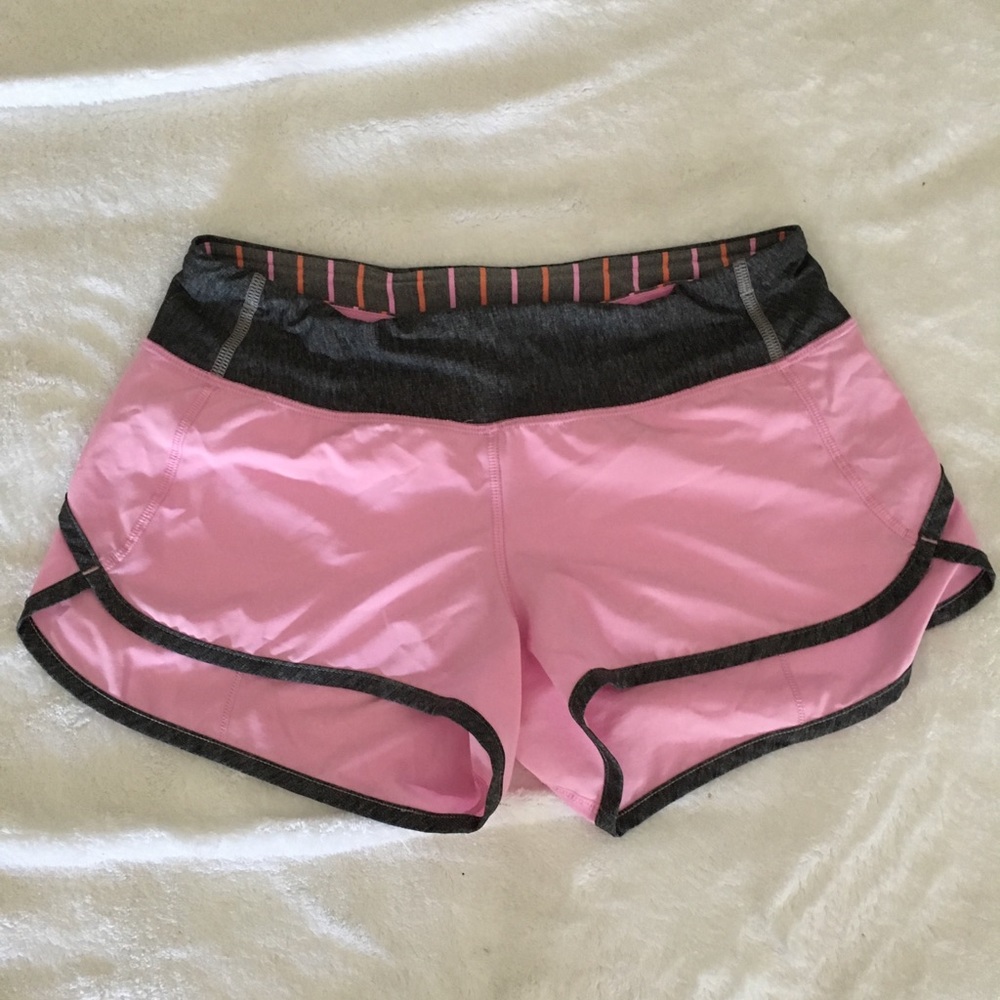 Lululemon shorts size 4